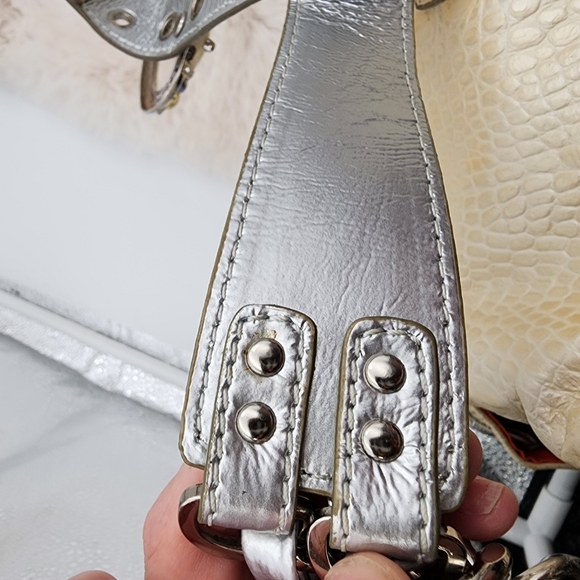 Sharif vintage snakeskin cream used shoulder bag with tags and dust bag. - Picture 15 of 17